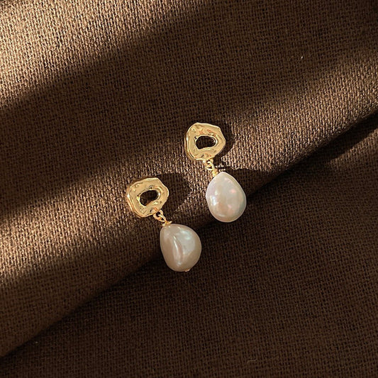 Orbit pearl earring - Raze Official
